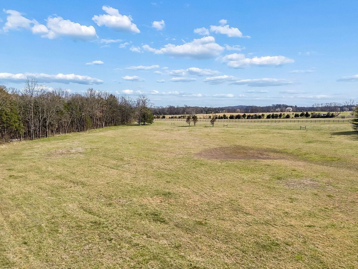 #XXXXhtmlcaption1880625