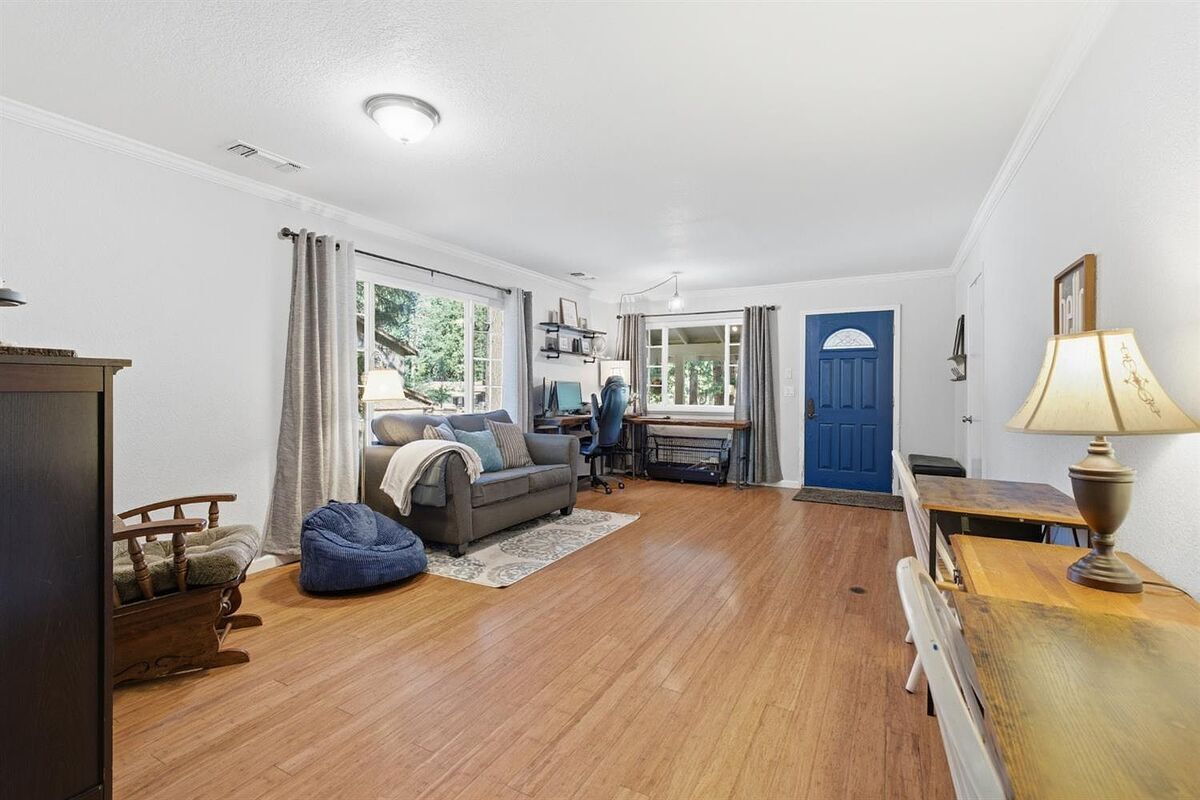 #XXXXhtmlcaption1880777