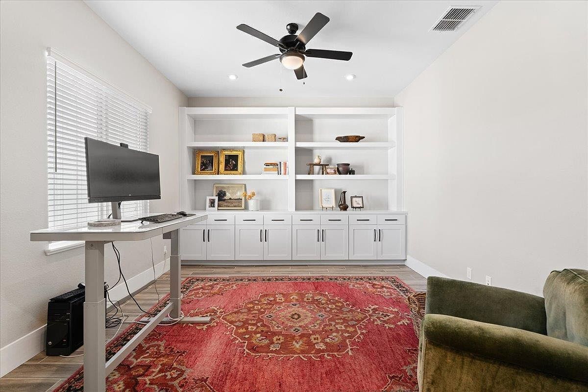 #XXXXhtmlcaption1883177