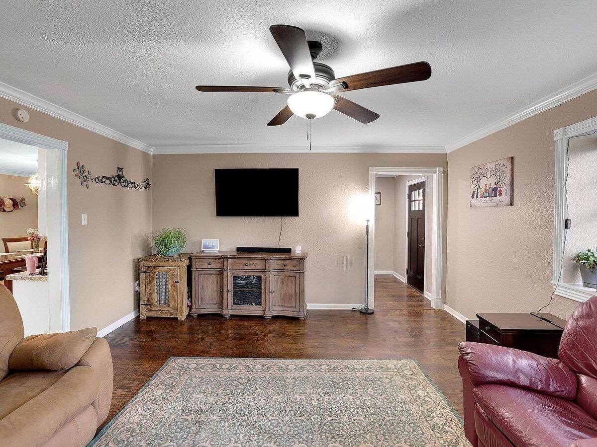 #XXXXhtmlcaption1883255