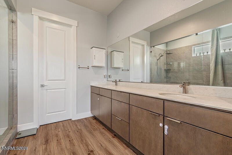 #XXXXhtmlcaption1883496