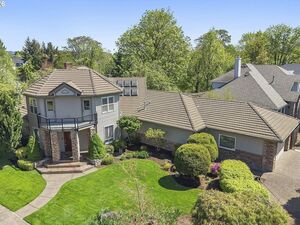 photo 1 of 28380 SW Willow Creek Dr, Wilsonville, OR 97070
