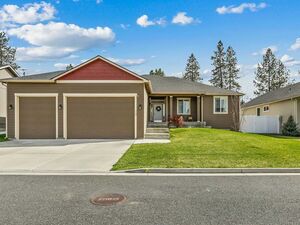 photo 1 of 712 E Belle Ln, Colbert, WA 99005