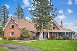 photo 1 of 305 W. Viewmont Lane, Spokane, WA 99224