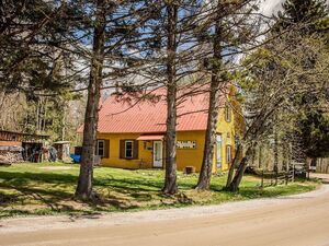photo 1 of 4020 North Fayston Road, Fayston, VT 05660