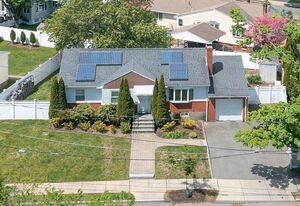photo 1 of 43 Albemarle Rd, Newton, MA 02460