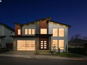 photo 1 of 590 W U St, Washougal, WA 98671