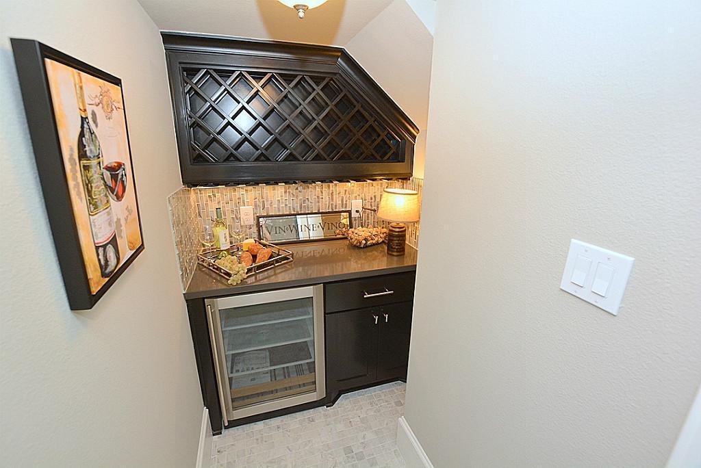 #XXXXhtmlcaption190386