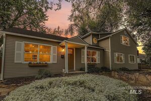 photo 1 of 2310 W Frederic St, Boise, ID 83705