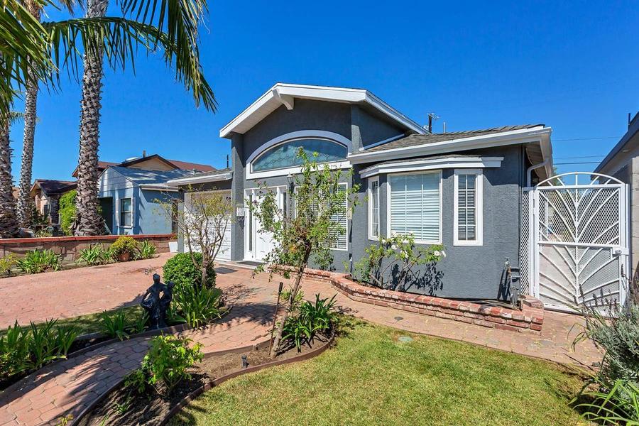 12035 Allin Street, Culver City, CA 90230 MondoFlyers real estate flyer