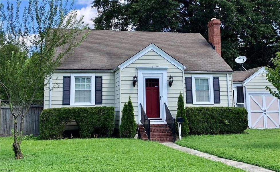 114 Wyoming Ave, Portsmouth, VA 23701 MondoFlyers real estate flyer