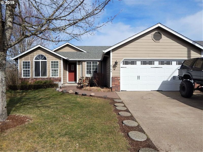 6704 Simeon Dr, Springfield, OR 97478 MondoFlyers real estate flyer