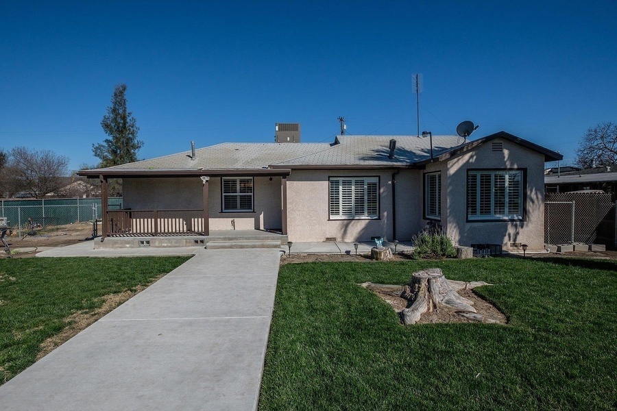 20664 Malsbary St, Riverdale, CA 93656 MondoFlyers real estate flyer