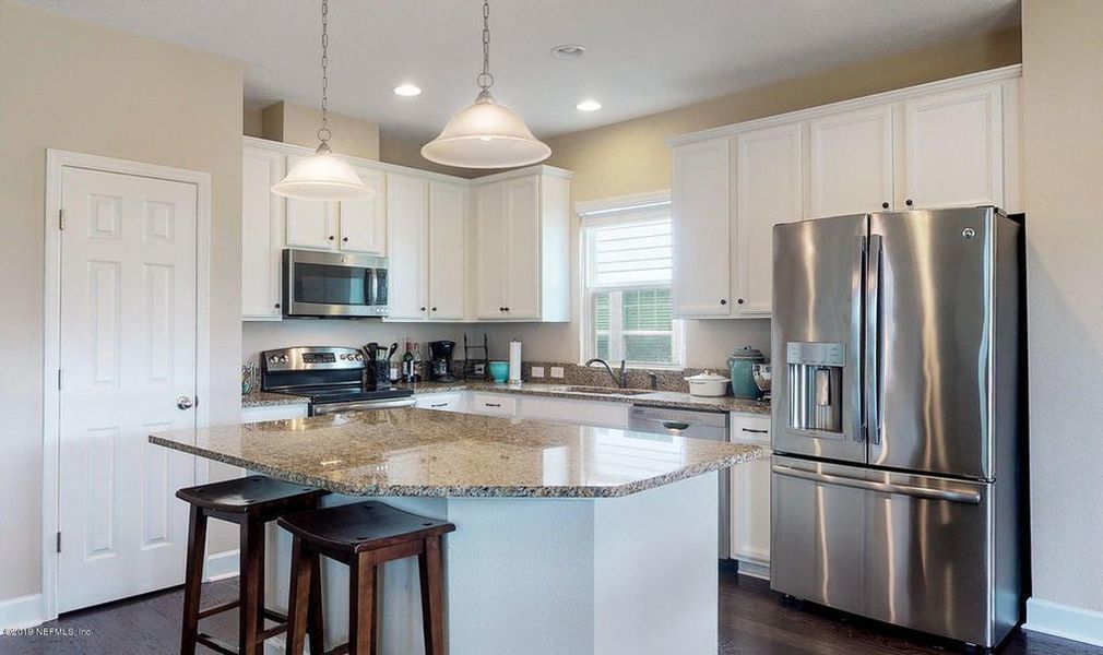 #XXXXhtmlcaption846977