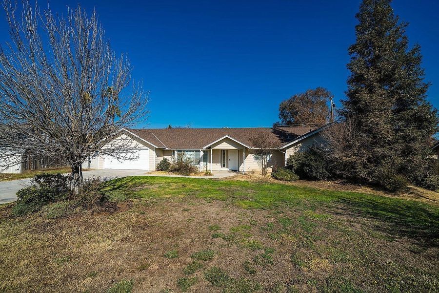 Tour 36857 Avenue 12, Madera, CA 93636