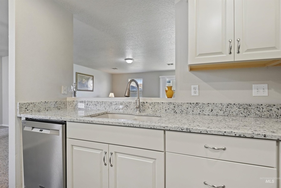 #XXXXhtmlcaption1211830