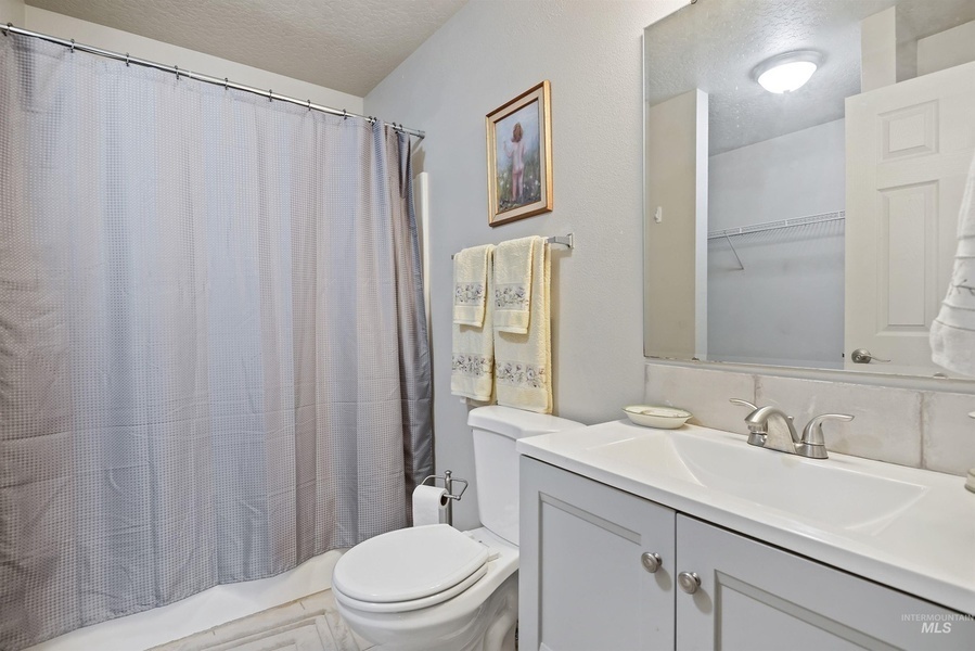 #XXXXhtmlcaption1211837